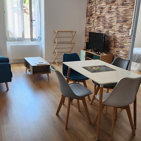 Appartement Tout Confort Vue Sur Les Forts Salins-les-Bains Exteriér fotografie